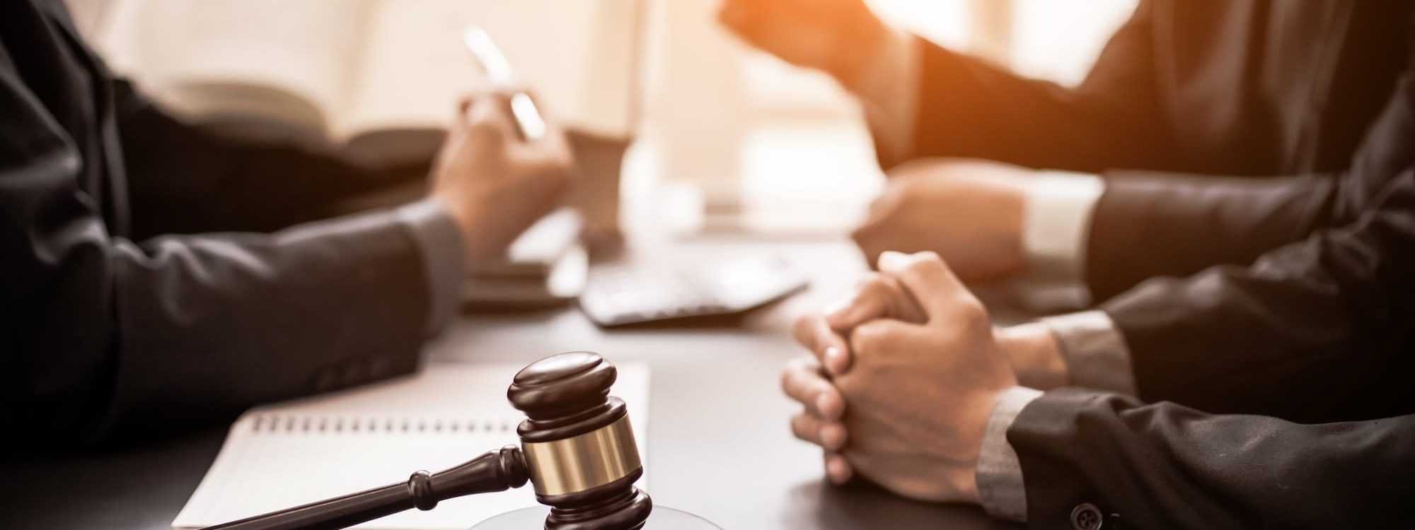 EXPERTISE AVOCAT 2000X750 | Cabinet CEVIZ Droit des étrangers / Droit des sociétés 📌 Insertion professionnelle des étrangers : un nouveau cadre d’action pour faciliter l’accès à l’emploi – métiers sous tension Lingolsheim